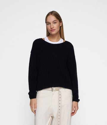 sweater soft knit | black