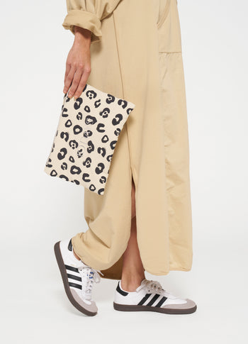 padded pouch leopard | oyster