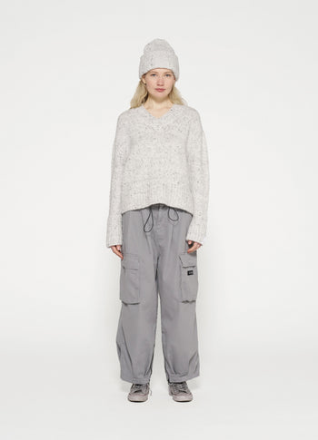 v-neck knit sweater melee | light grey melee