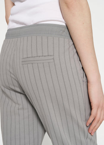 cropped jogger pinstripe | graphite