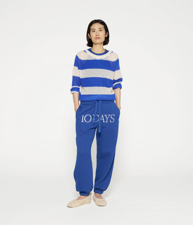 thin knit sweater stripes | ecru/true blue