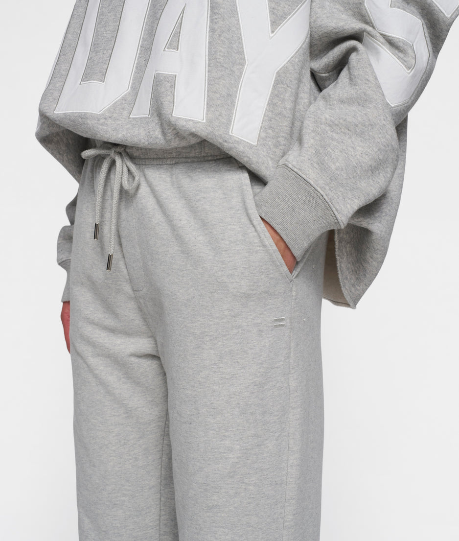 THE STATEMENT LOGO HOODIE | light grey melee