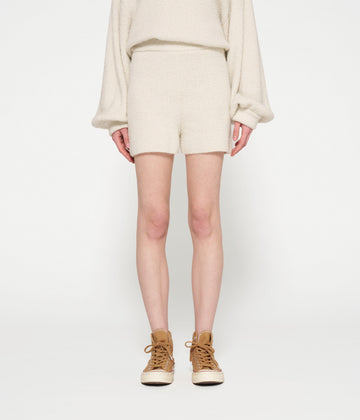 boucle knit shorts | light natural