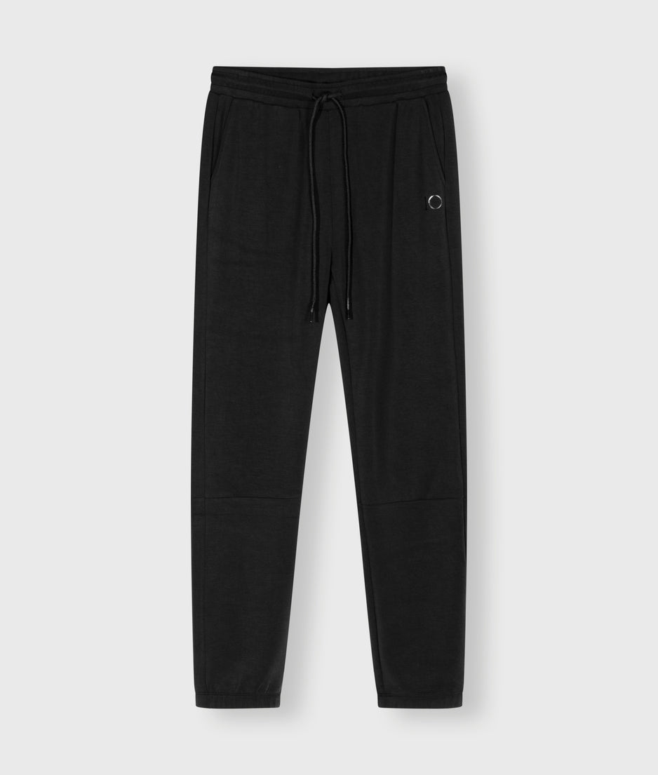 cropped jogger scuba | black