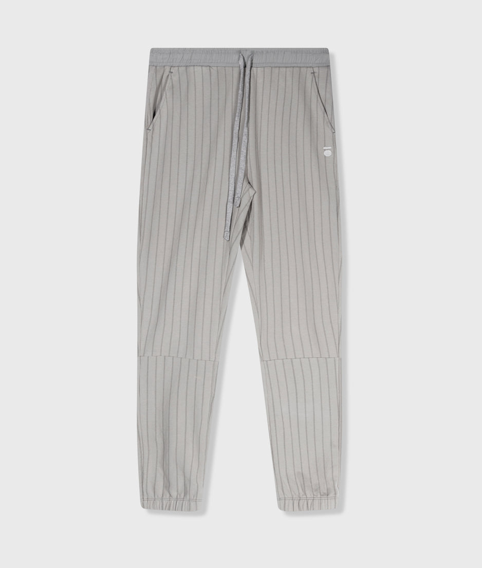 cropped jogger pinstripe | graphite