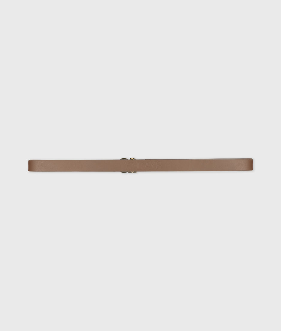monogram belt | cedar brown