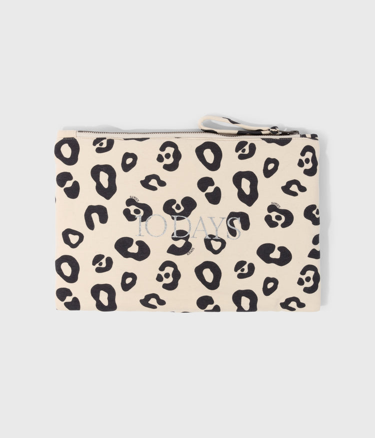 padded pouch leopard | oyster