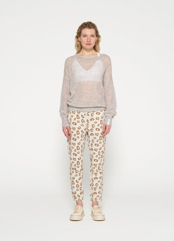 cropped jogger leopard | soft white melee