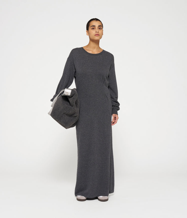 the knitted power dress | antra melee