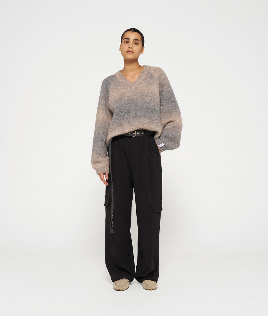 v-neck sweater gradient knit | antra melee