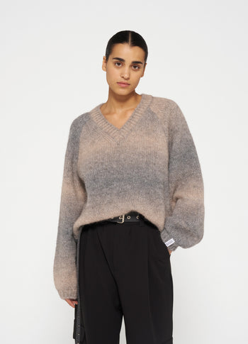 v-neck sweater gradient knit | antra melee